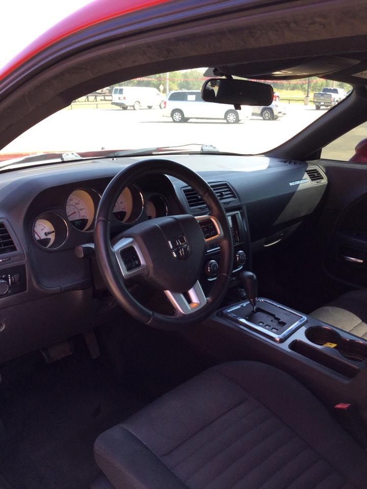 Dodge Challenger 2dr Cpe SXT 2012