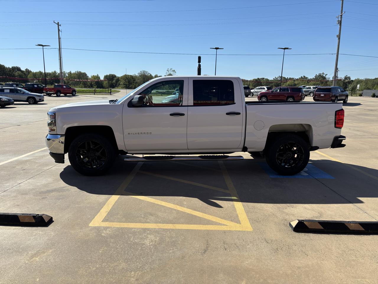 Chevrolet Silverado 1500 2WD Crew Cab 143.5" Work Truck 2017
