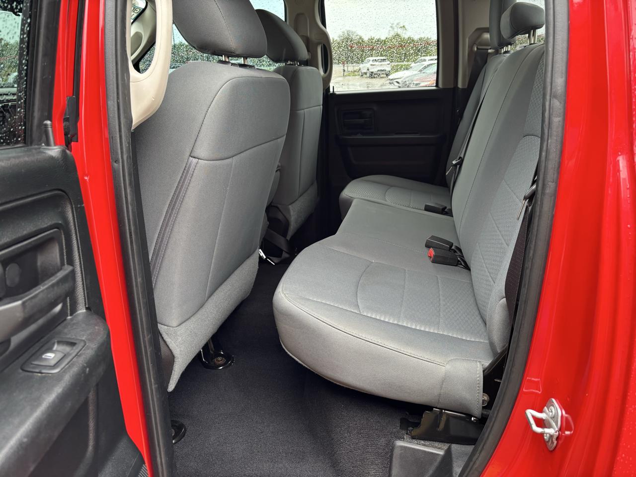 RAM 1500 2WD Crew Cab 140.5" Tradesman 2017