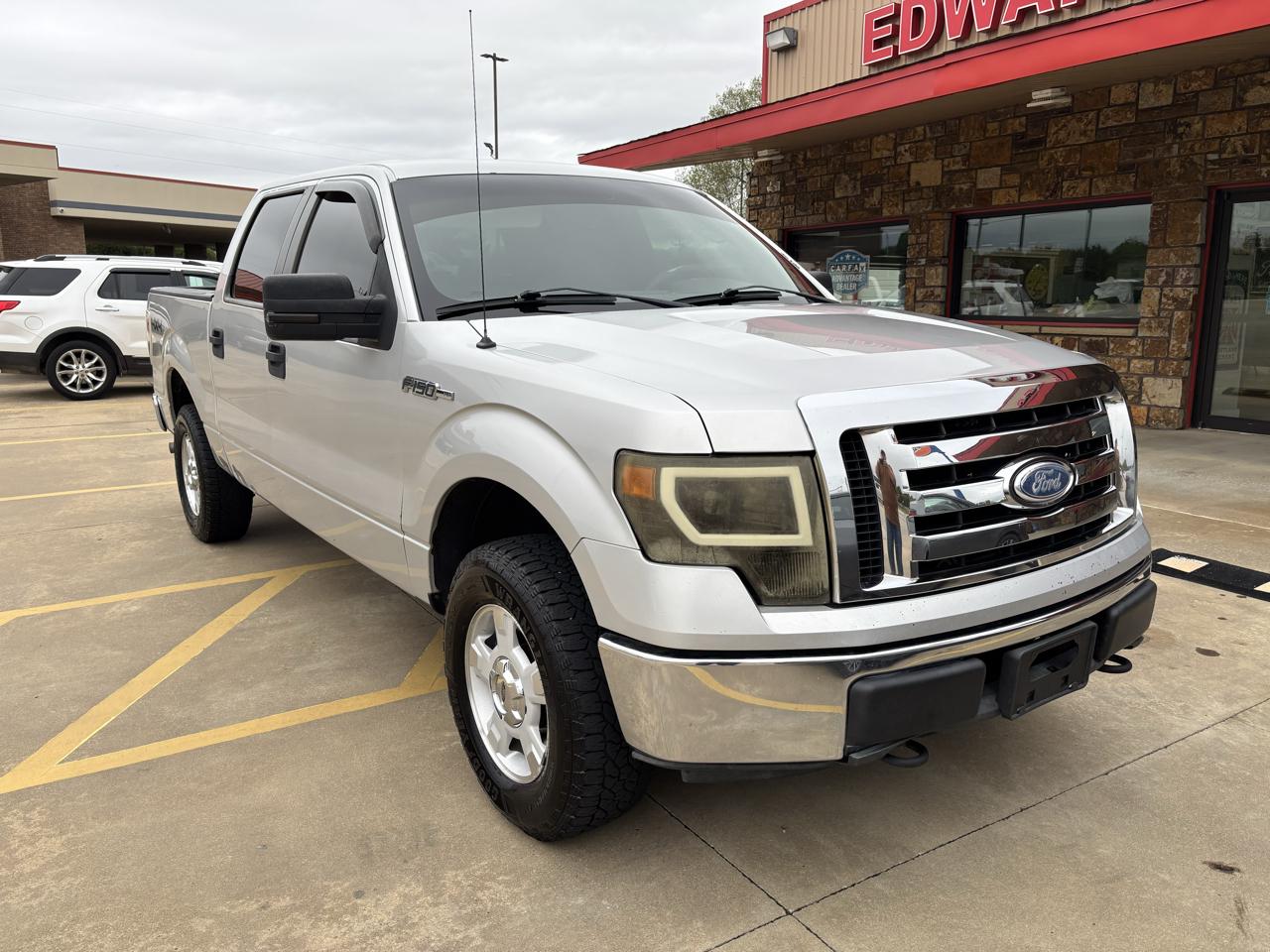 Ford F-150 4WD SuperCrew 145" XLT 2009