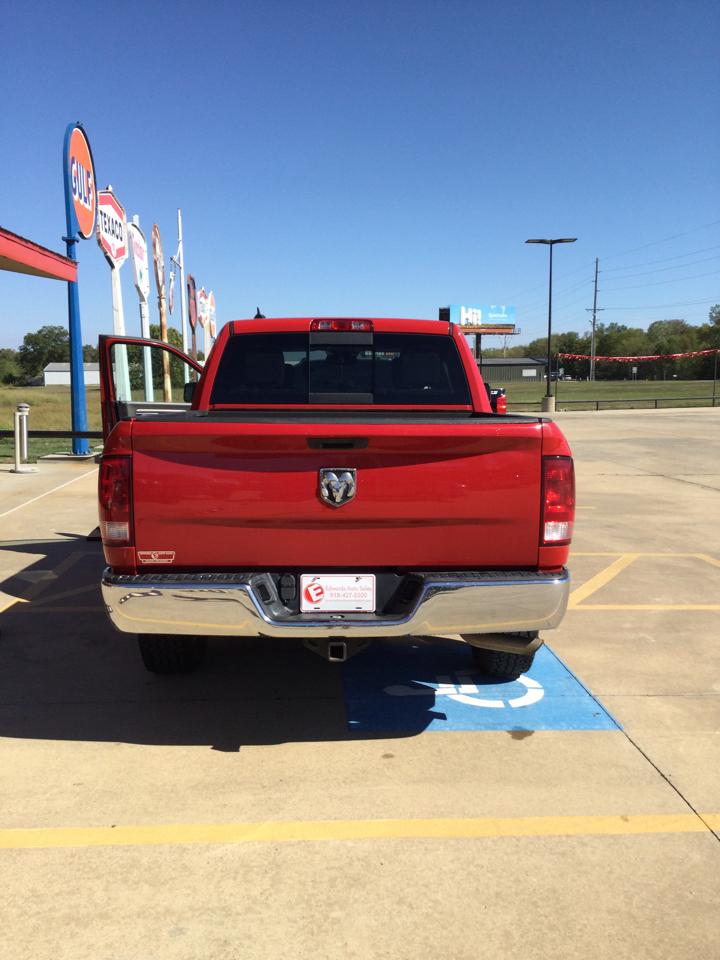 RAM 1500 Classic SLT 4x4 Crew Cab 5'7" Box 2019