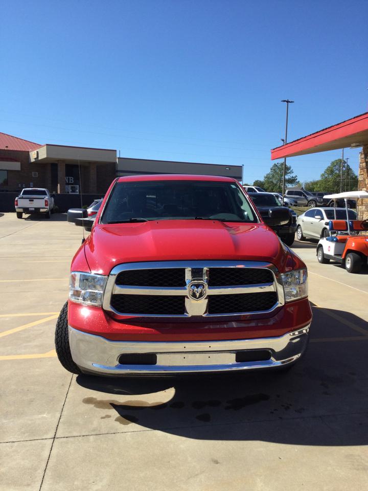 RAM 1500 Classic SLT 4x4 Crew Cab 5'7" Box 2019