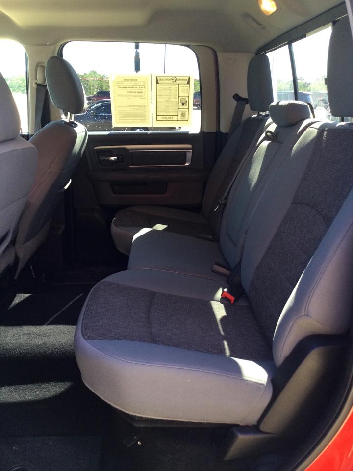 RAM 1500 Classic SLT 4x4 Crew Cab 5'7" Box 2019