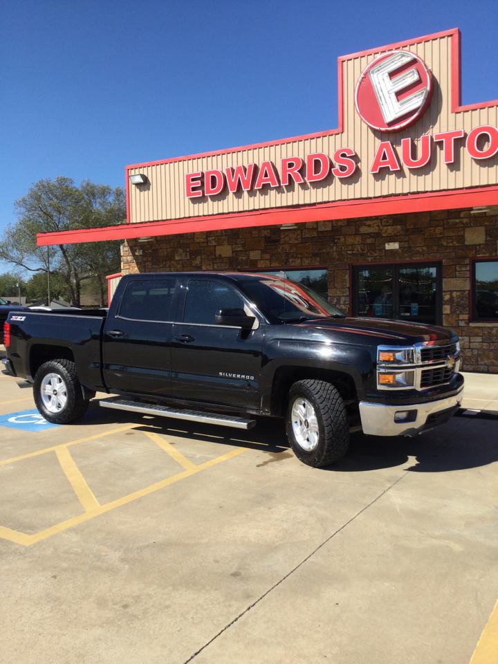 Chevrolet Silverado 1500 4WD Crew Cab 143.5" LT w/2LT 2015