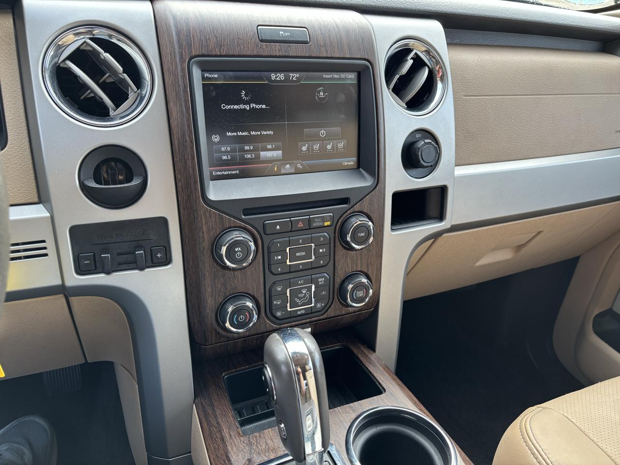 Ford F-150 2WD SuperCab 145" Lariat 2014