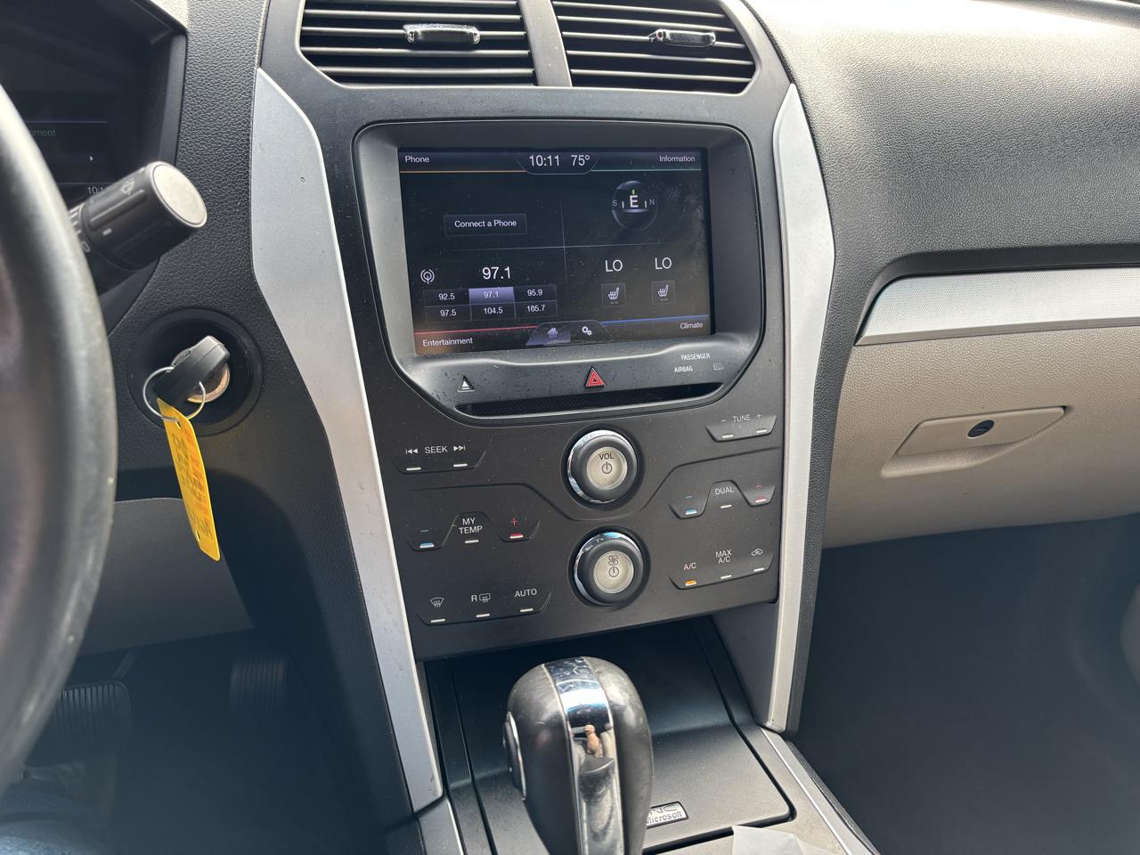 Ford Explorer FWD 4dr XLT 2013
