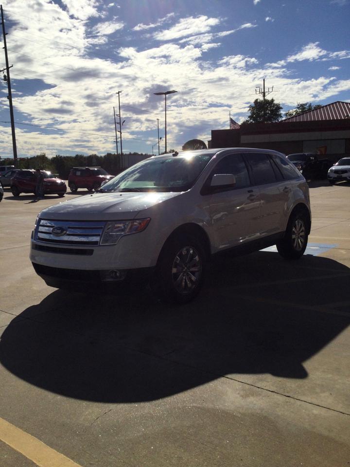 Ford Edge 4dr SEL FWD 2010