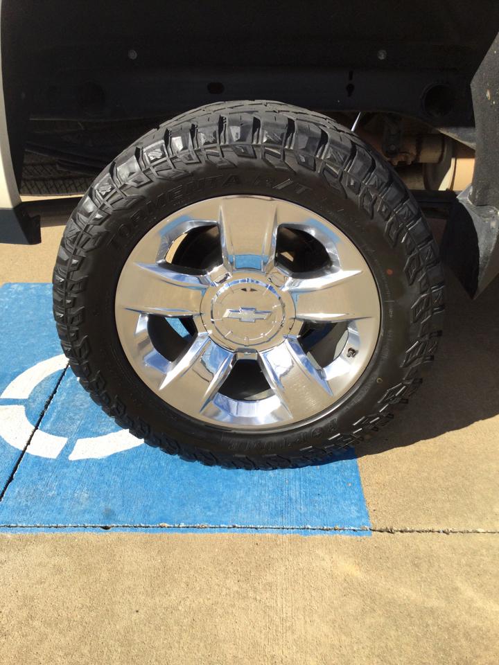 Chevrolet Silverado 1500 4WD Crew Cab 143.5" LTZ w/2LZ 2015