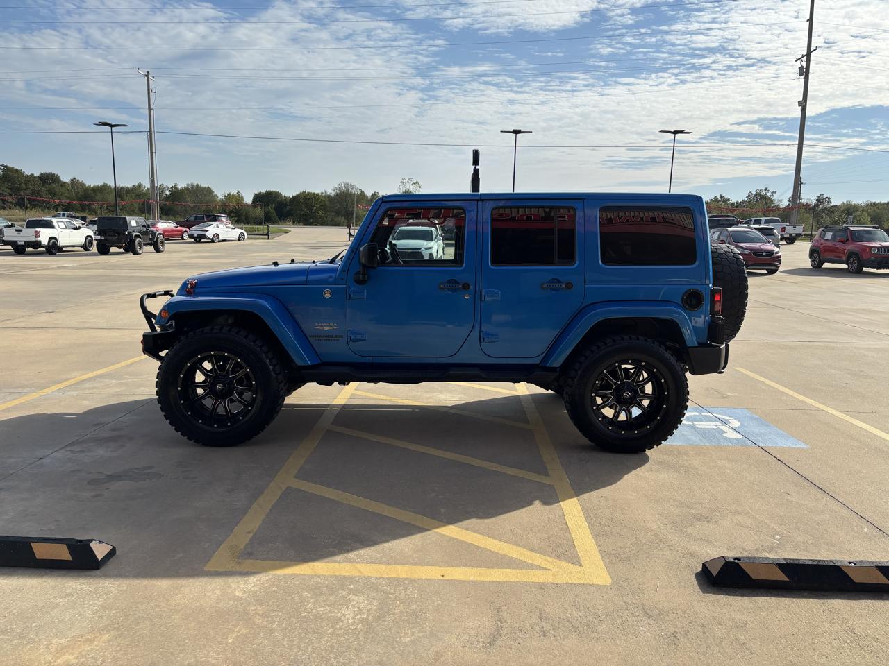 Jeep Wrangler Unlimited 4WD 4dr Sahara 2015