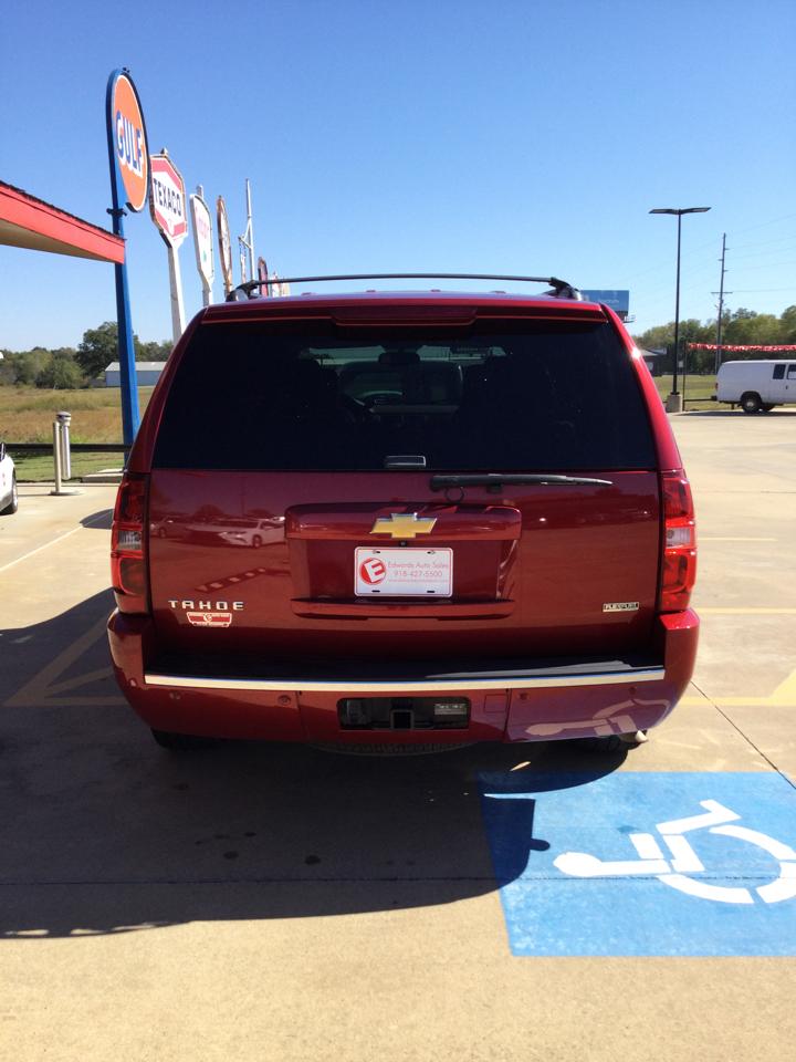 Chevrolet Tahoe 2WD 4dr 1500 LTZ 2012