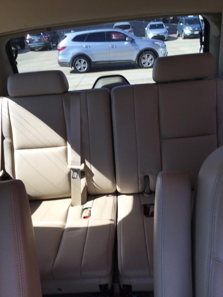Chevrolet Tahoe 2WD 4dr 1500 LTZ 2012