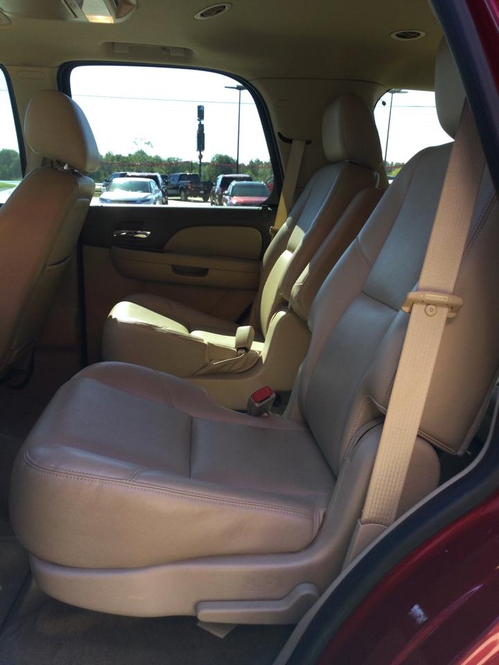 Chevrolet Tahoe 2WD 4dr 1500 LTZ 2012