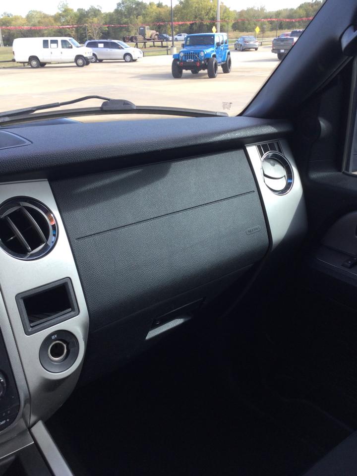 Ford Expedition EL 4WD 4dr XLT 2017