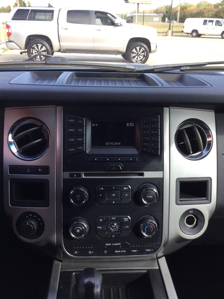 Ford Expedition EL 4WD 4dr XLT 2017