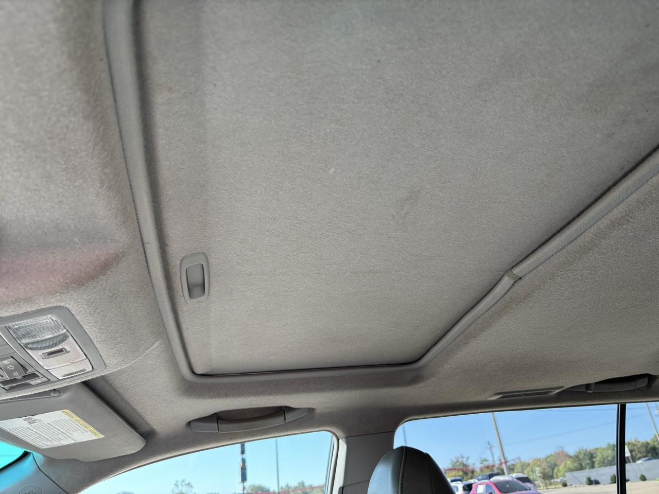 Toyota Highlander FWD 4dr V6 (Natl) 2013