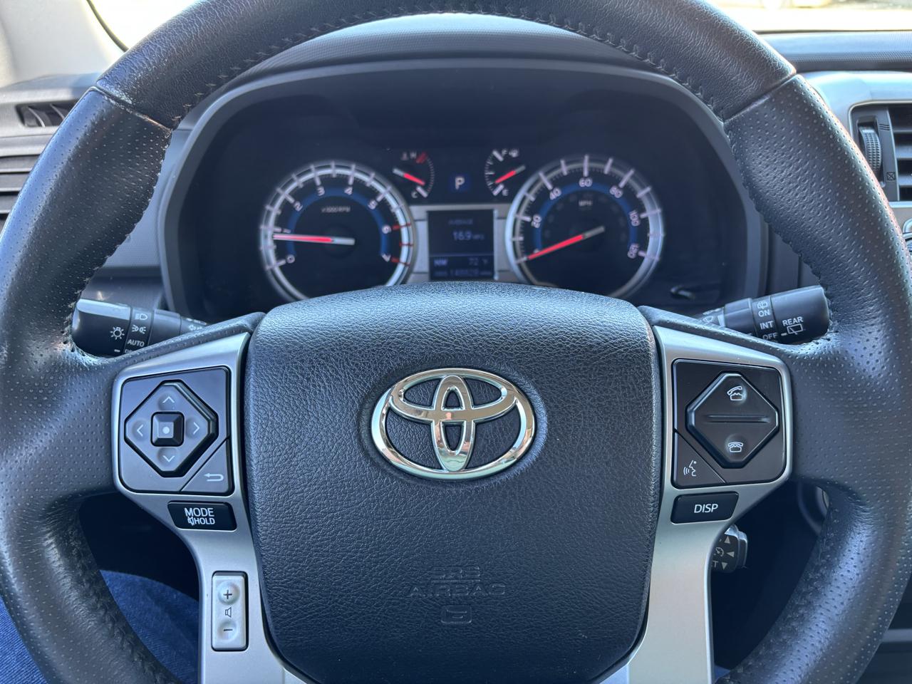 Toyota 4Runner 4WD 4dr V6 Trail Premium (Natl) 2016