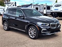 2021 BMW X5  2021 BMW X5