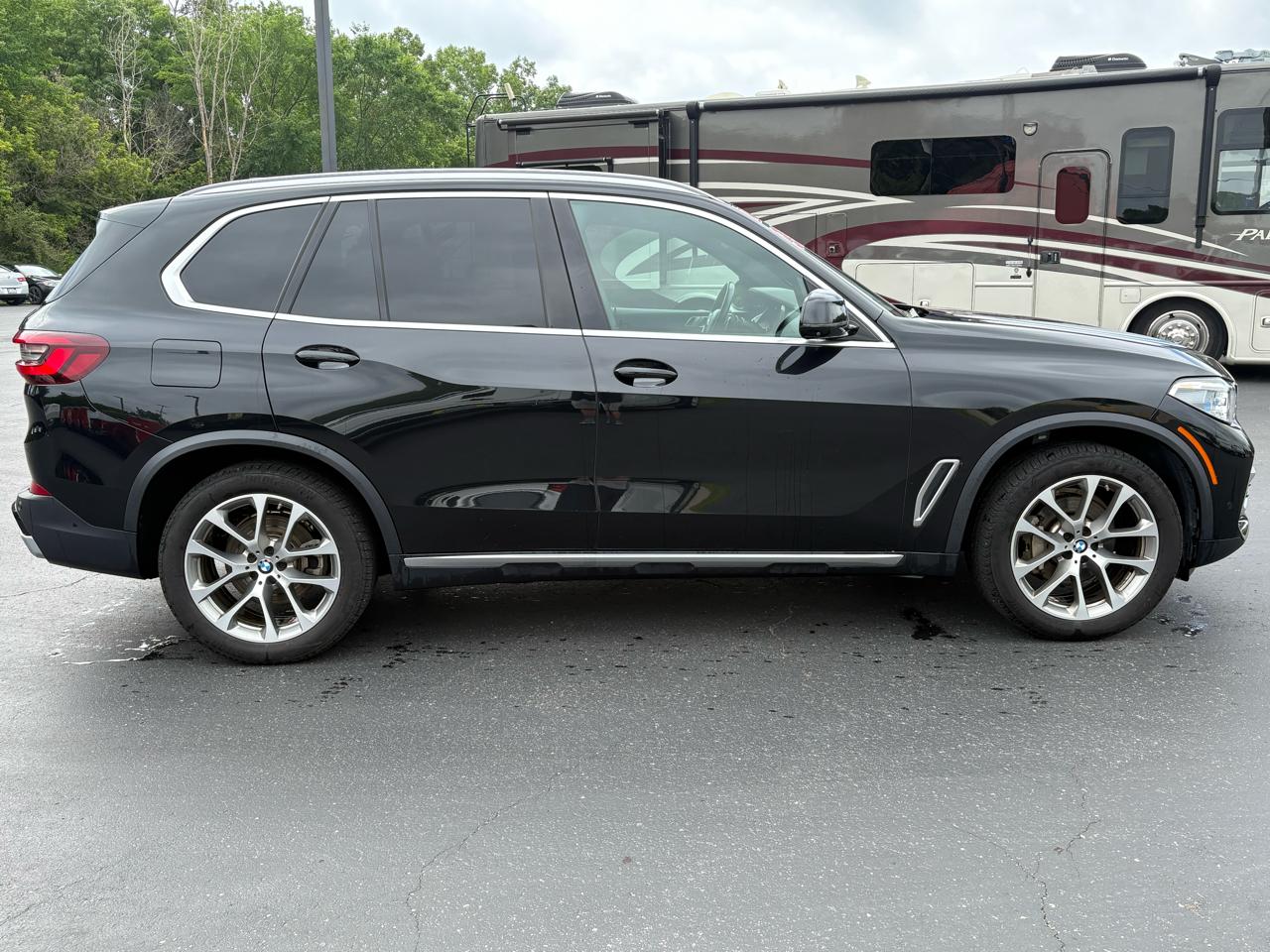 BMW X5 xDrive40i Sports Activity Vehicle 2021