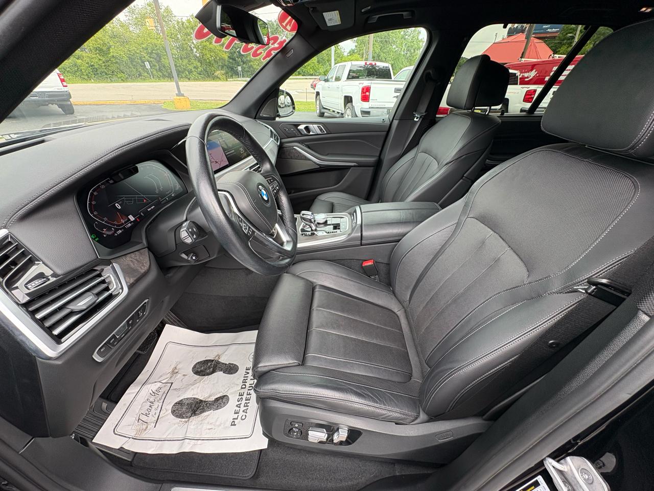 BMW X5 xDrive40i Sports Activity Vehicle 2021