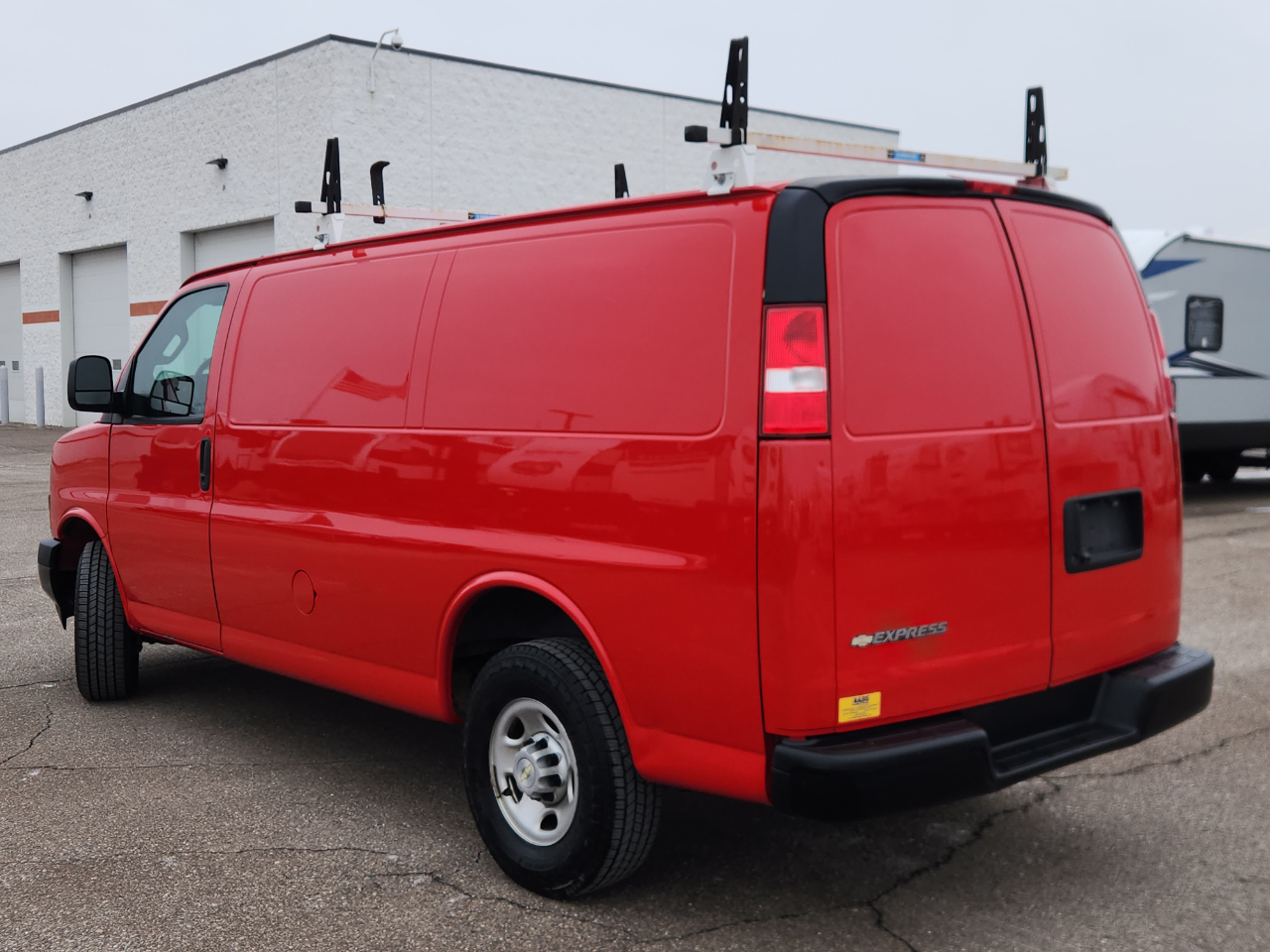 Chevrolet Express Cargo Van RWD 2500 135" 2021