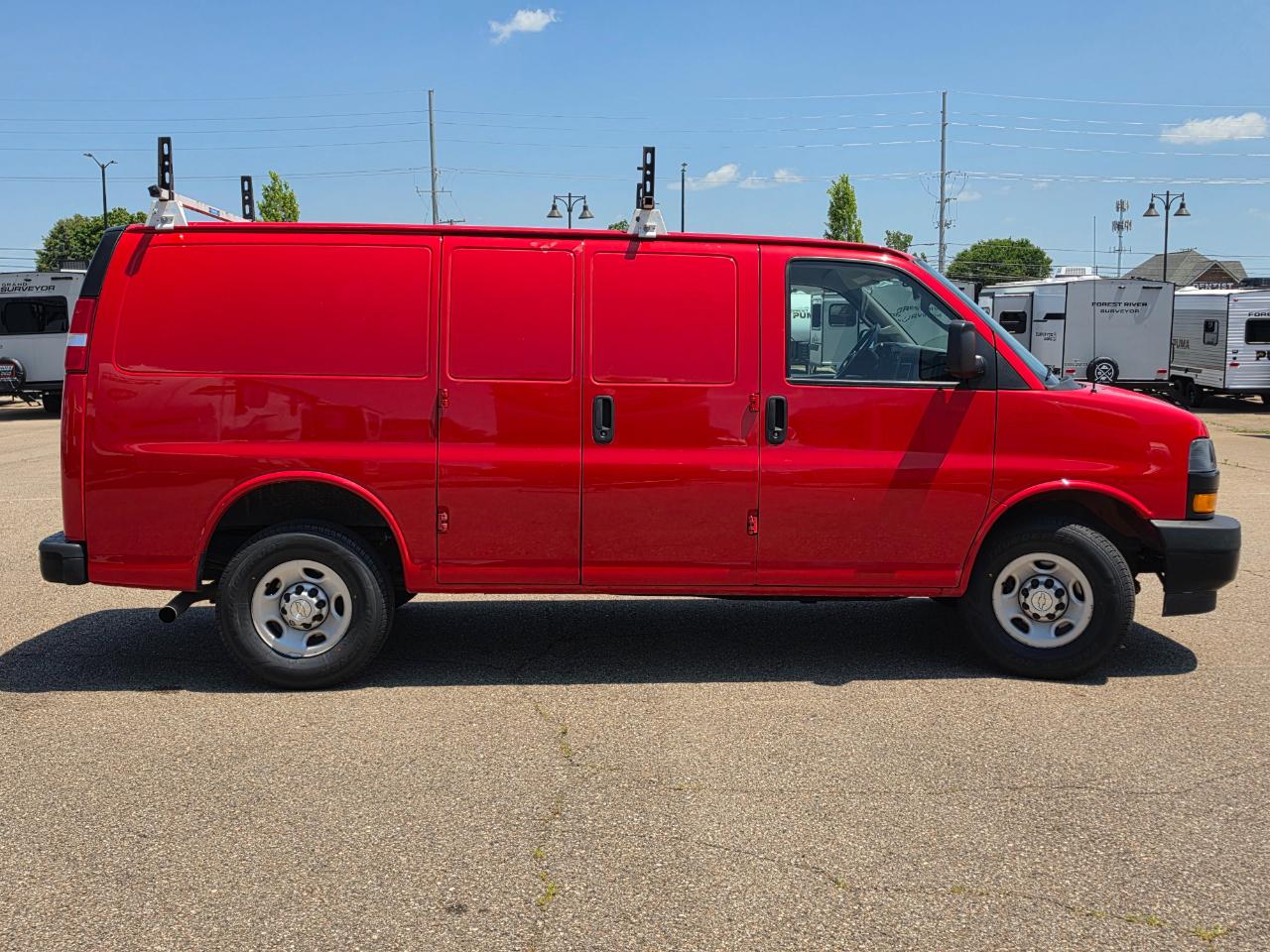 Chevrolet Express Cargo Van RWD 2500 135" 2021