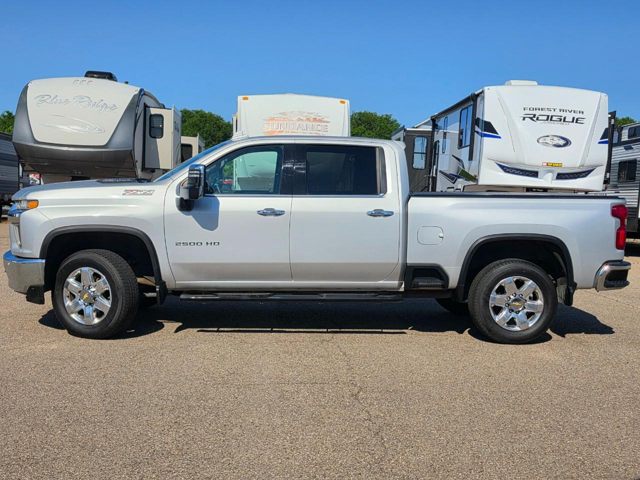 Chevrolet Silverado 2500 Crew Cab  2023