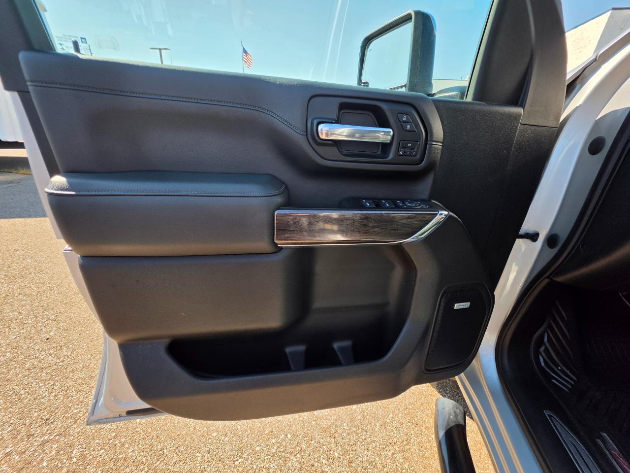 Chevrolet Silverado 2500 Crew Cab  2023