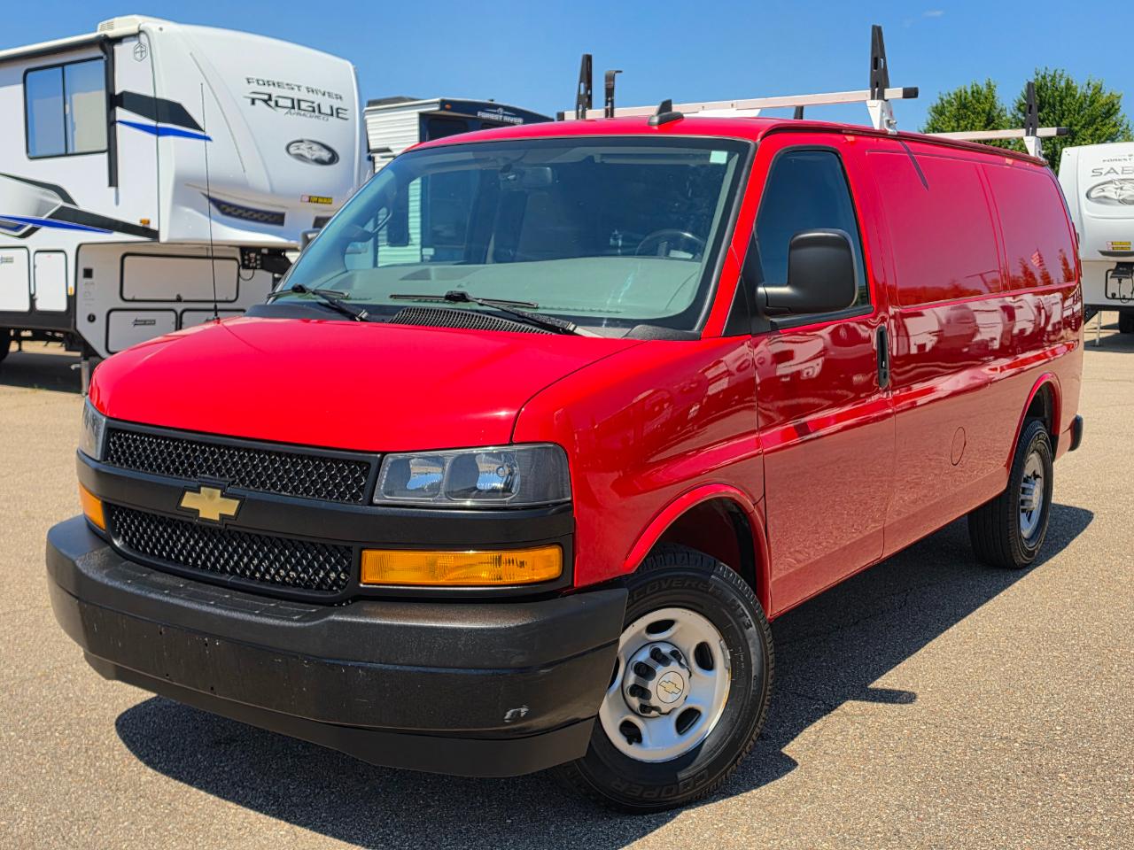 Chevrolet Express Cargo Van RWD 2500 135" 2021