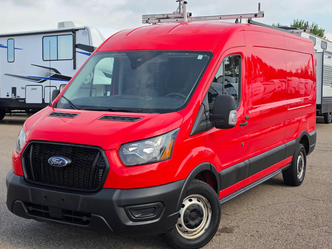 Ford Transit Cargo Van T-150 130" Med Rf 8670 GVWR RWD 2023
