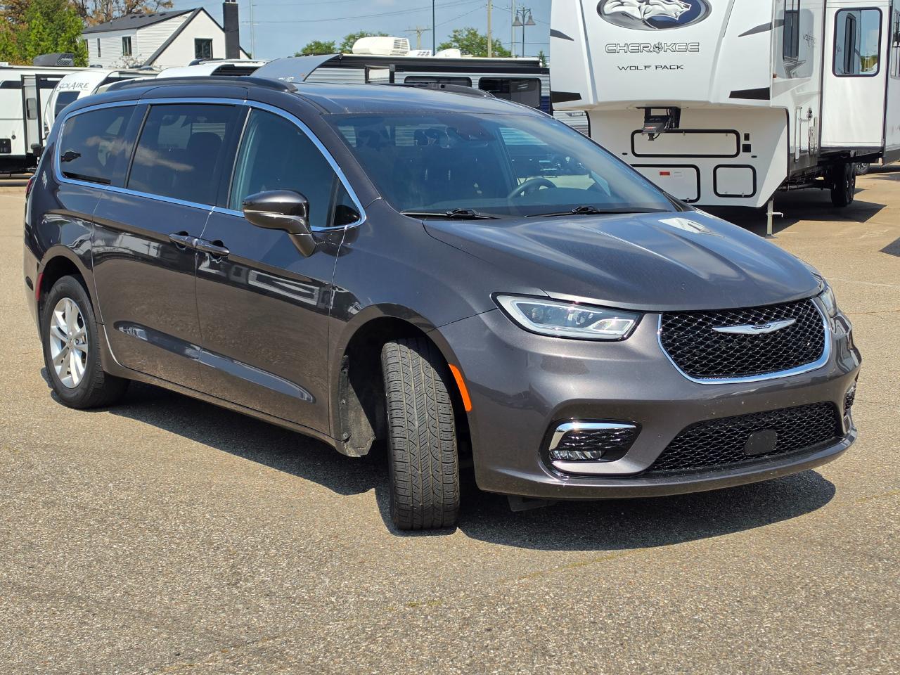 2022 Chrysler Pacifica Touring AWD