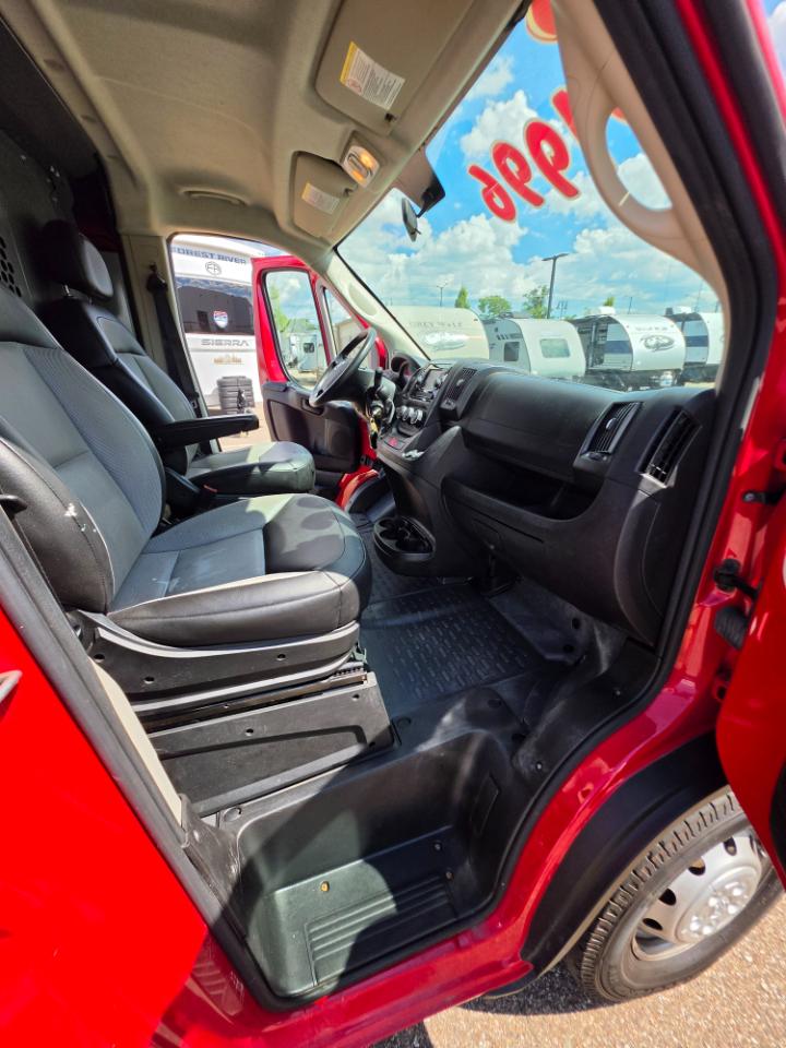RAM ProMaster Cargo Van 1500 Low Roof 136" WB 2021