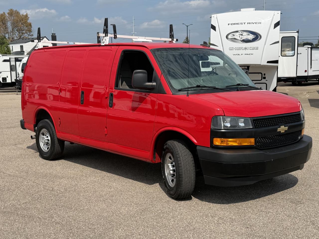 Chevrolet Express Cargo Van RWD 2500 135" 2021