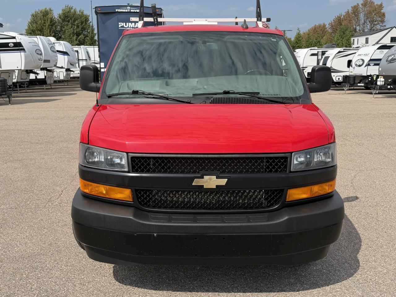 Chevrolet Express Cargo Van RWD 2500 135" 2021