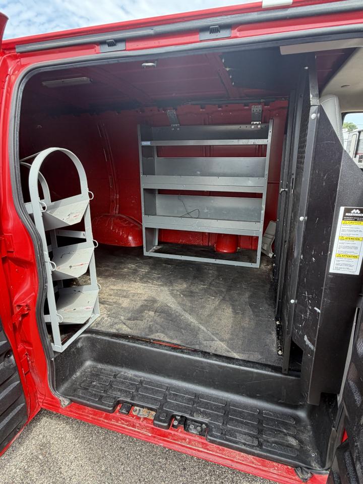 Chevrolet Express Cargo Van RWD 2500 135" 2021