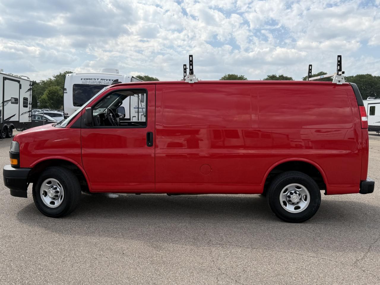 Chevrolet Express Cargo Van RWD 2500 135" 2021