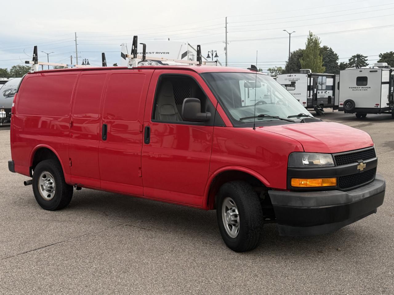Chevrolet Express Cargo Van RWD 2500 135" 2021