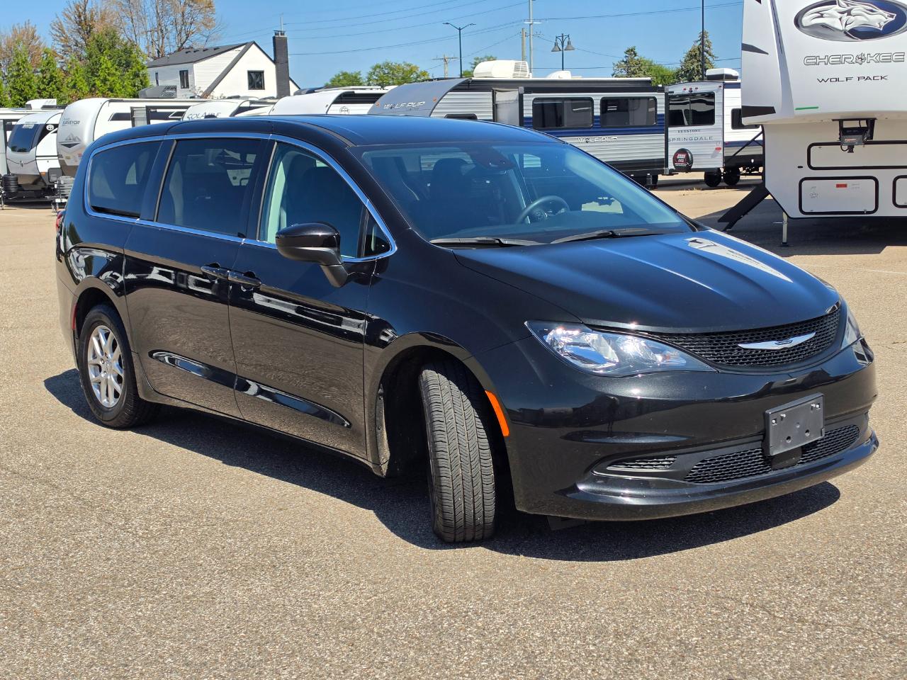 Chrysler Voyager LX FWD 2023
