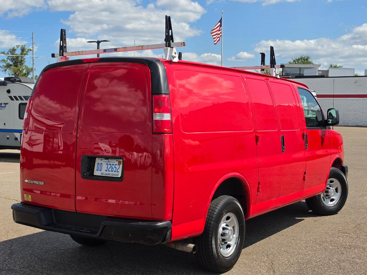 Chevrolet Express Cargo Van RWD 2500 135" 2021