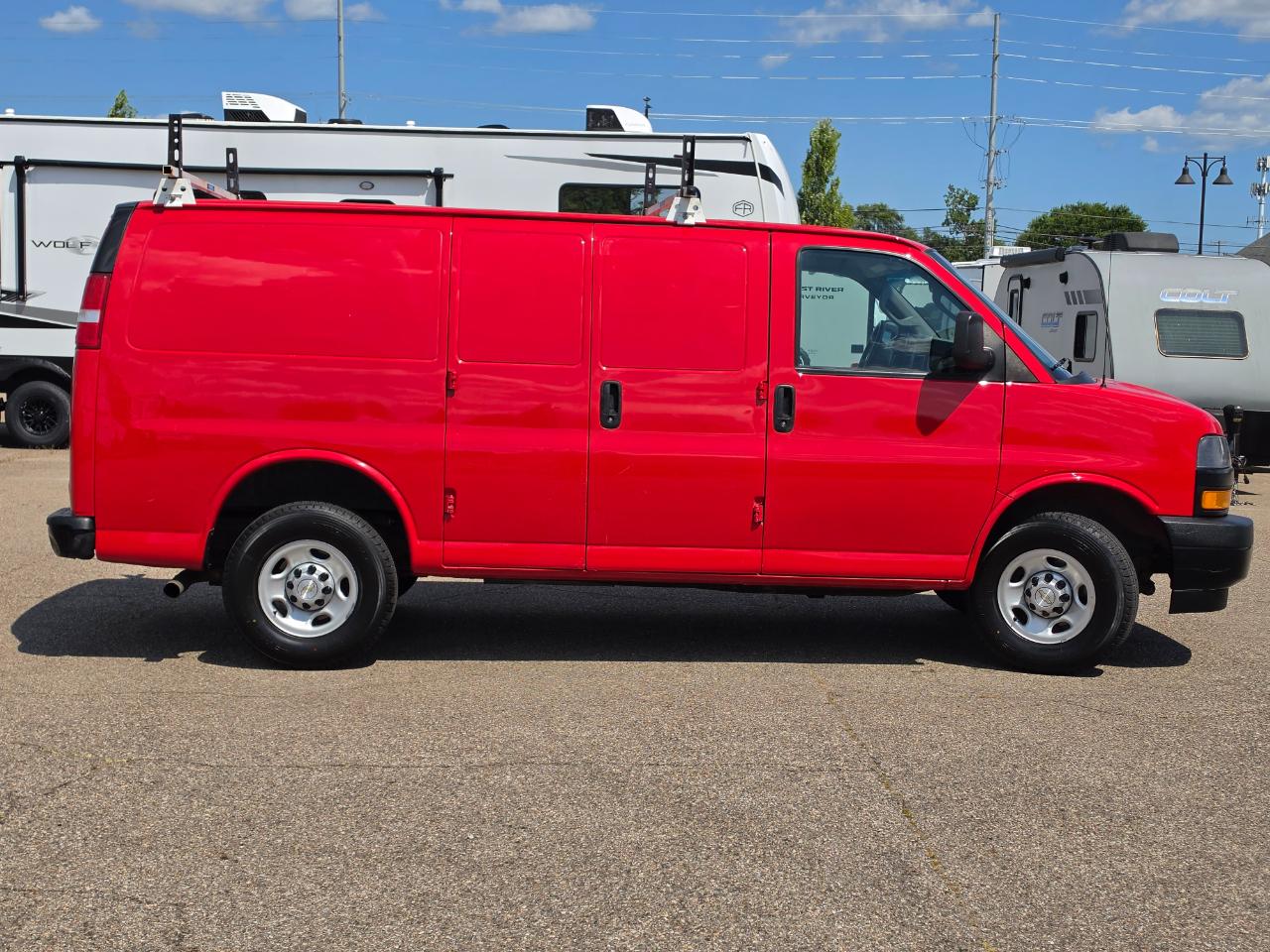 Chevrolet Express Cargo Van RWD 2500 135" 2021