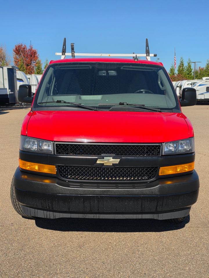 Chevrolet Express Cargo Van RWD 2500 135" 2021