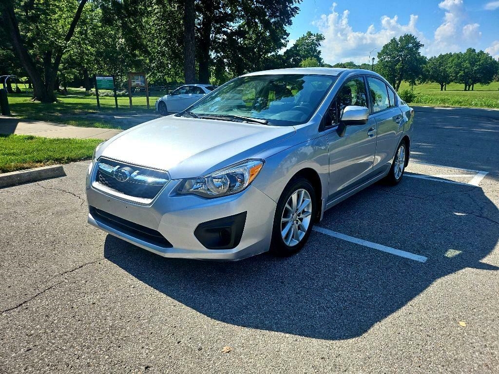 2014 Subaru Impreza 2.0i Premium 4-Door w/All Weather Package
