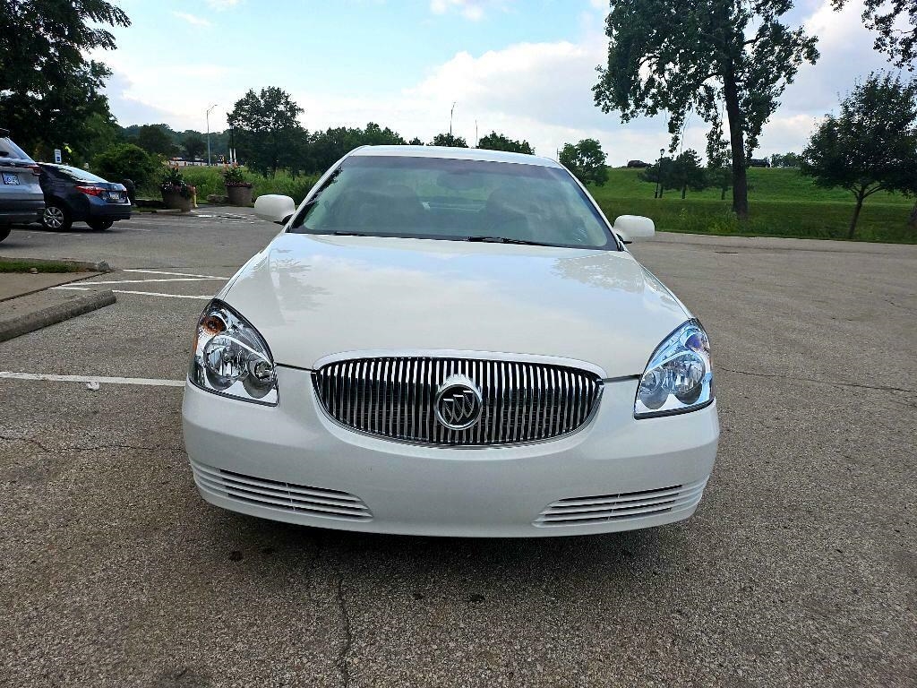 Buick Lucerne CX 2008