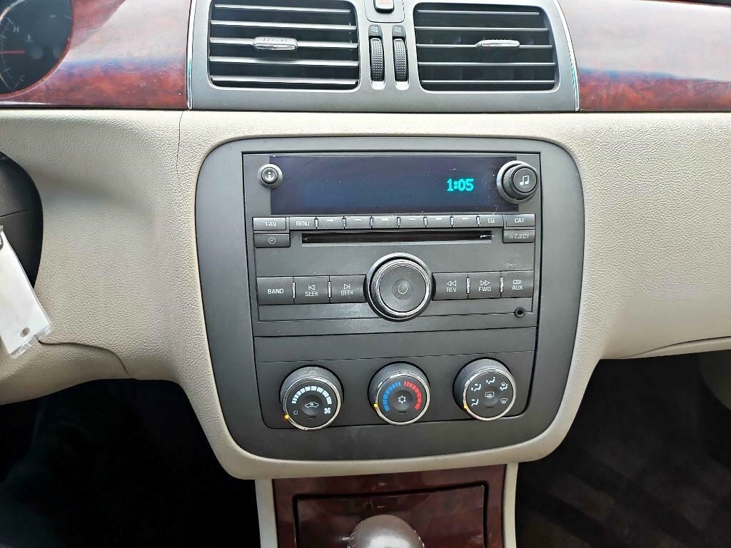 Buick Lucerne CX 2008