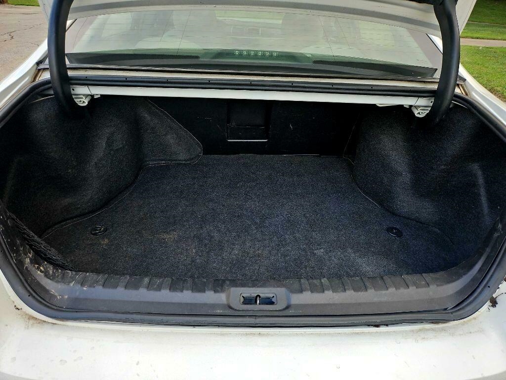 Buick Lucerne CX 2008