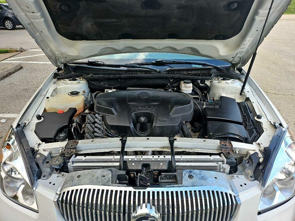 Buick Lucerne CX 2008