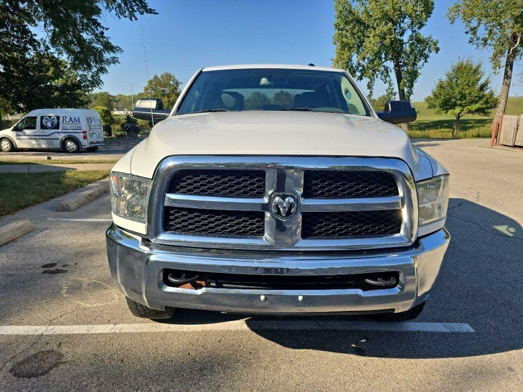 RAM 2500 Tradesman Crew Cab LWB 4WD 2016