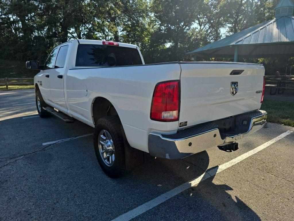 RAM 2500 Tradesman Crew Cab LWB 4WD 2016