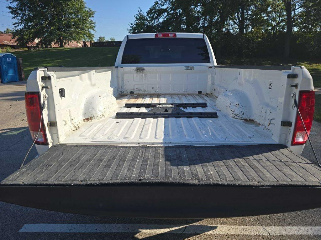 RAM 2500 Tradesman Crew Cab LWB 4WD 2016