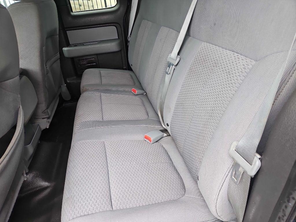 Ford F-150 XL SuperCab 8-ft. Bed 4WD 2014