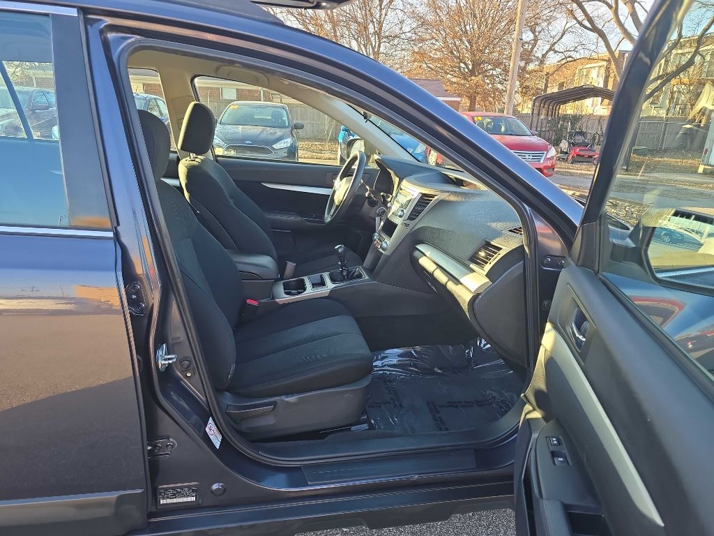 Subaru Outback 2.5i 2013